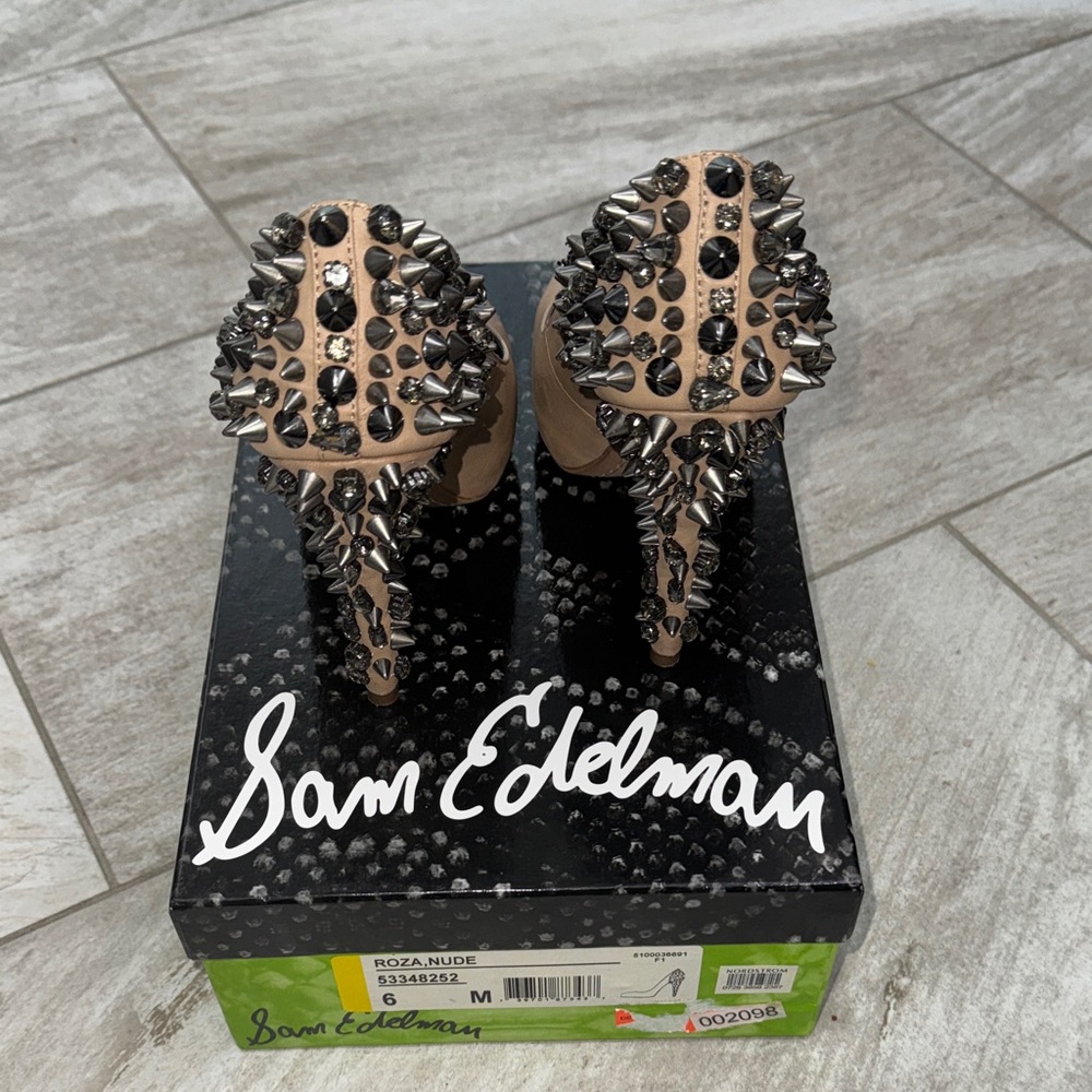 Size 6- Roza Nude- Spike Heels- Sam Edelman - Picture 5 of 10
